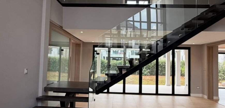VILLA TO LET IN RUNDA
