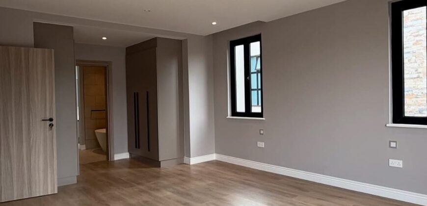 VILLA TO LET IN RUNDA