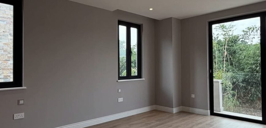 VILLA TO LET IN RUNDA
