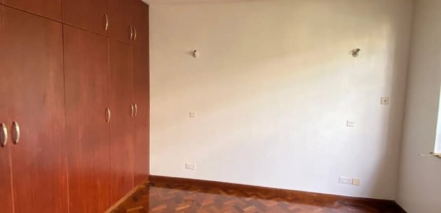 APARTMENT TO LET IN LAVINGTON