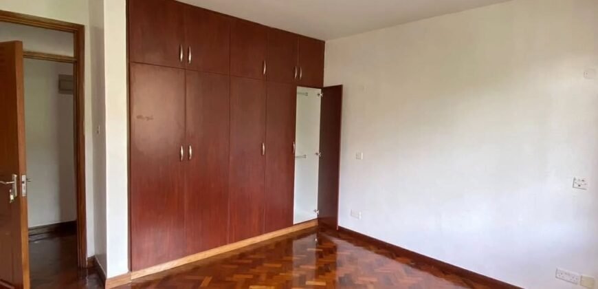 APARTMENT TO LET IN LAVINGTON
