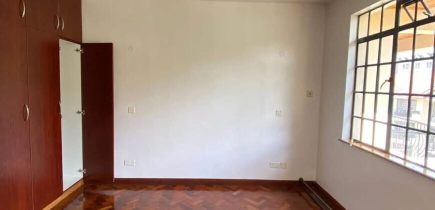 APARTMENT TO LET IN LAVINGTON