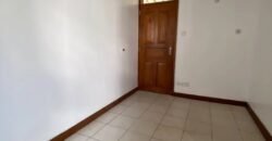 APARTMENT TO LET IN LAVINGTON