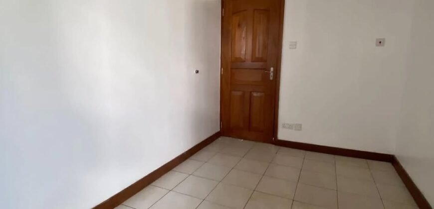 APARTMENT TO LET IN LAVINGTON