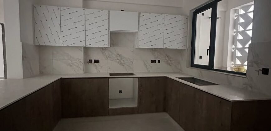 APARTMENT FOR SALE IN WESTLANDS