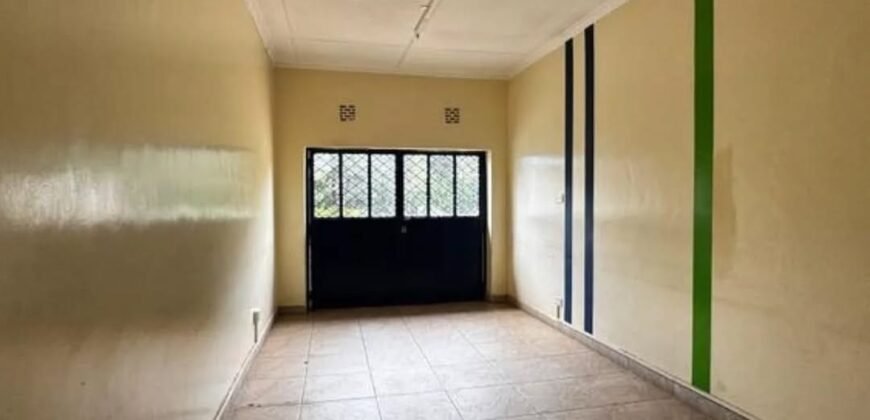 COMMERCIAL PROPERTY TO LET IN RIVERSIDE