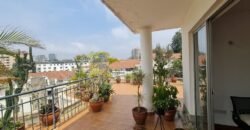 APARTMENT TO LET IN LAVINGTON