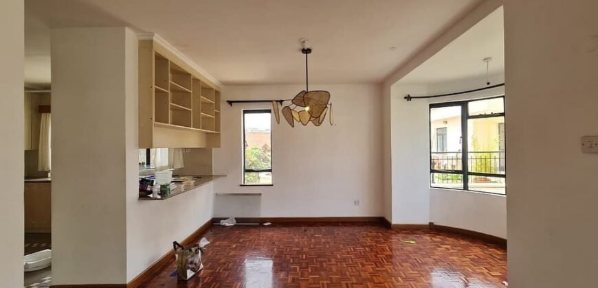 APARTMENT TO LET IN LAVINGTON