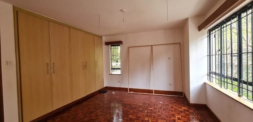 APARTMENT TO LET IN LAVINGTON