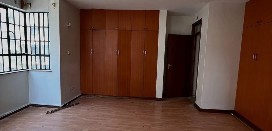 APARTMENT TO LET IN LAVINGTON