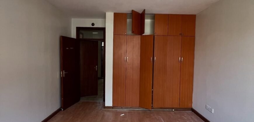 APARTMENT TO LET IN LAVINGTON