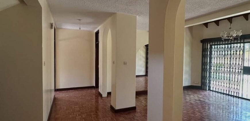 TOWNHOUSE TO LET IN LAVINGTON