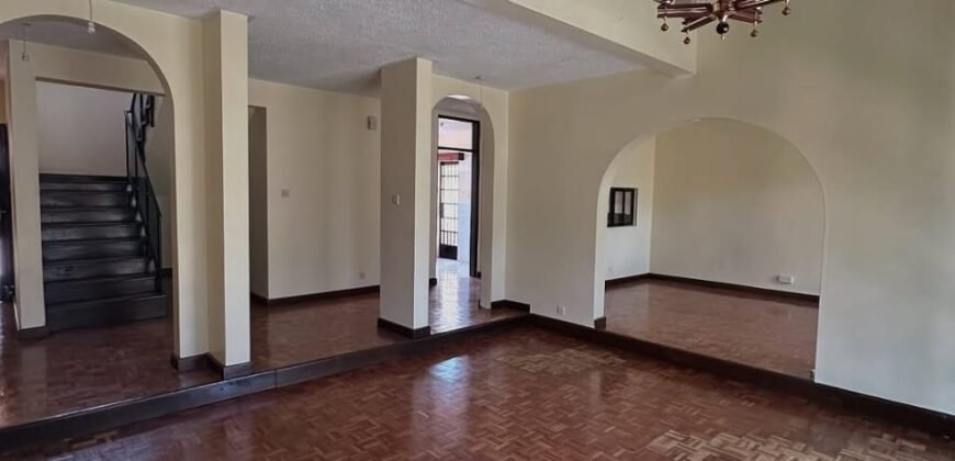TOWNHOUSE TO LET IN LAVINGTON