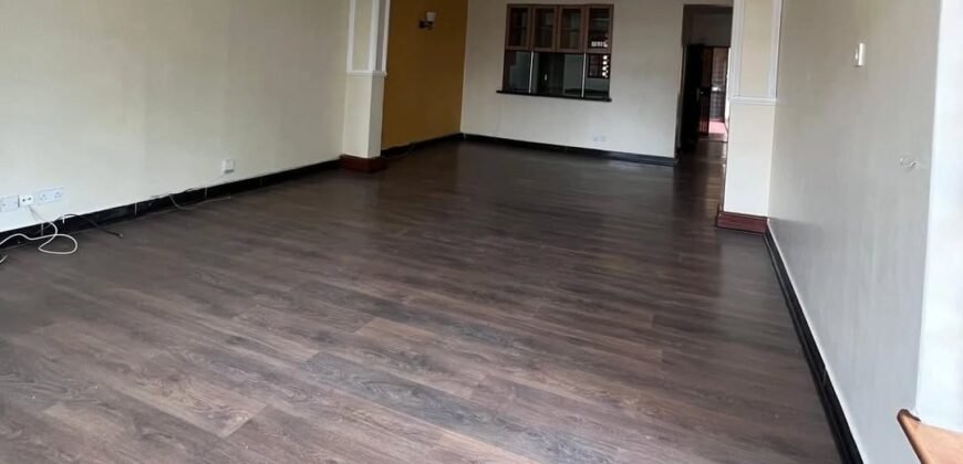 APARTMENT TO LET IN LAVINGTON