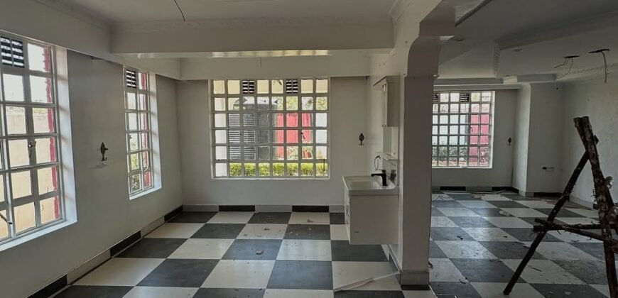 HOUSE FOR SALE IN KITENGELA