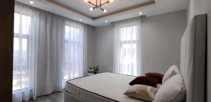 VILLA FOR SALE IN MEMBLEY