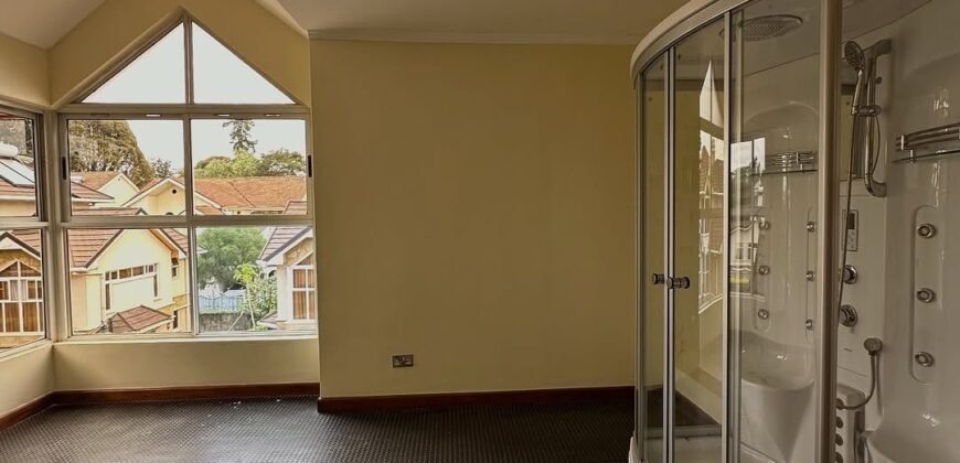 HOUSE FOR SALE IN LAVINGTON
