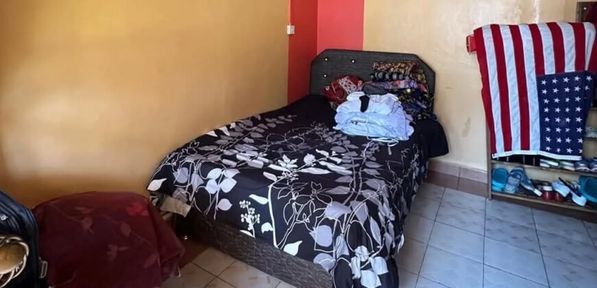 HOUSE FOR SALE IN LAVINGTON