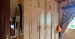 HOUSE FOR SALE IN LAVINGTON