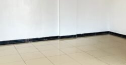 APARTMENT TO LET IN LAVINGTON