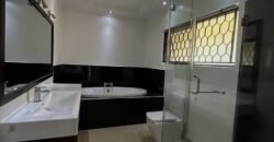 TOWNHOUSE TO LET IN LAVINGTON