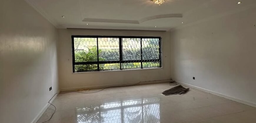 TOWNHOUSE TO LET IN LAVINGTON