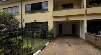 TOWNHOUSE TO LET IN LAVINGTON