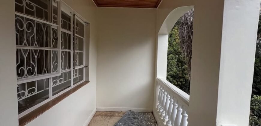 TOWNHOUSE TO LET IN LAVINGTON