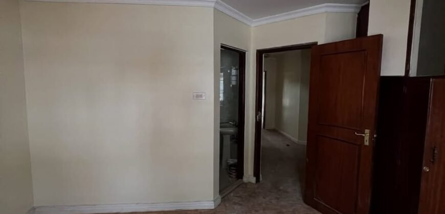 TOWNHOUSE TO LET IN LAVINGTON