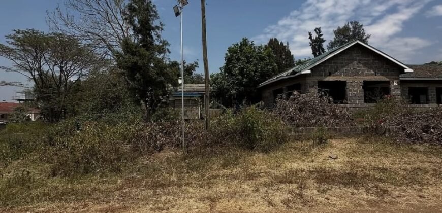 PLOT FOR SALE IN KAREN