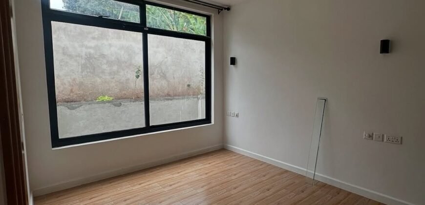 HOUSE TO LET IN KAREN