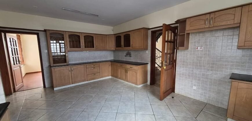 HOUSE TO LET IN RUNDA