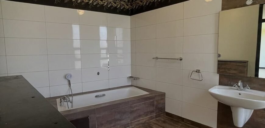 HOUSE FOR SALE IN KAREN