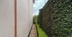 HOUSE FOR SALE IN LANGATA