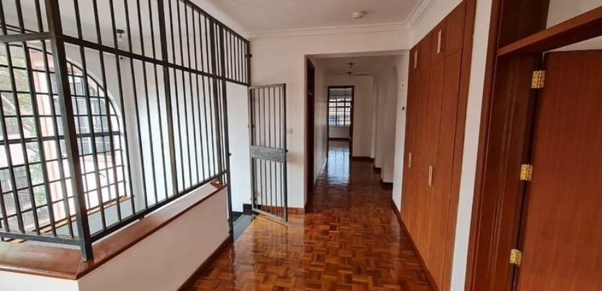 TOWNHOUSE TO LET IN LAVINGTON