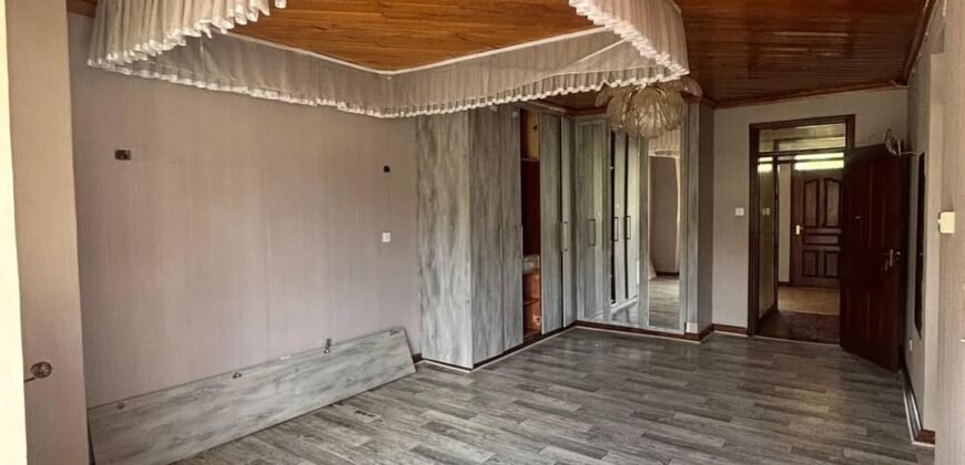 TOWNHOUSE TO LET IN LAVINGTON