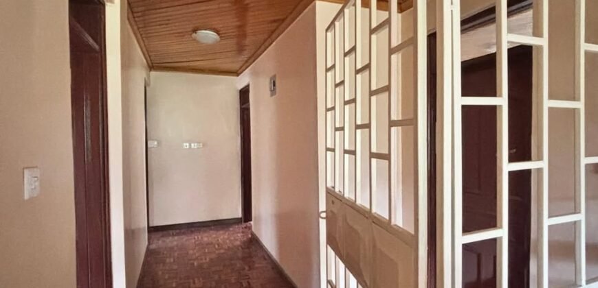TOWNHOUSE TO LET IN LAVINGTON