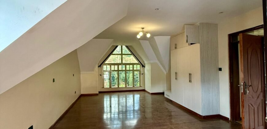 AMBASSADORIAL HOUSE FOR SALE IN NYARI