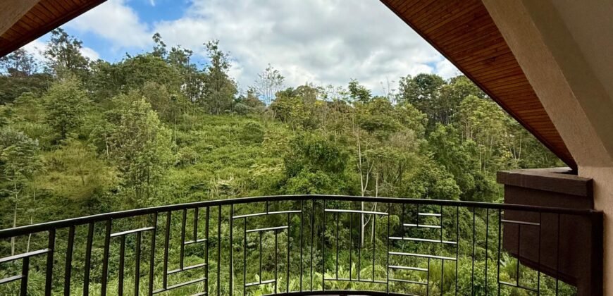 AMBASSADORIAL HOUSE FOR SALE IN NYARI