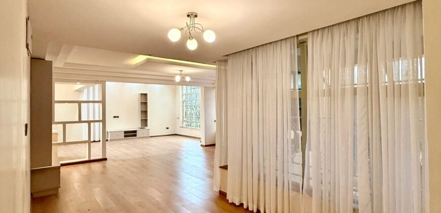 AMBASSADORIAL HOUSE FOR SALE IN NYARI