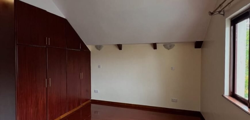 TOWNHOUSE TO LET IN KAREN