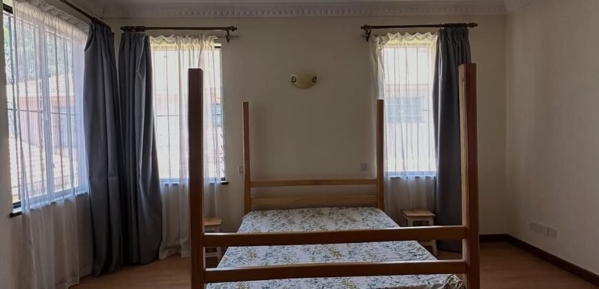 TOWNHOUSE TO LET IN LAVINGTON