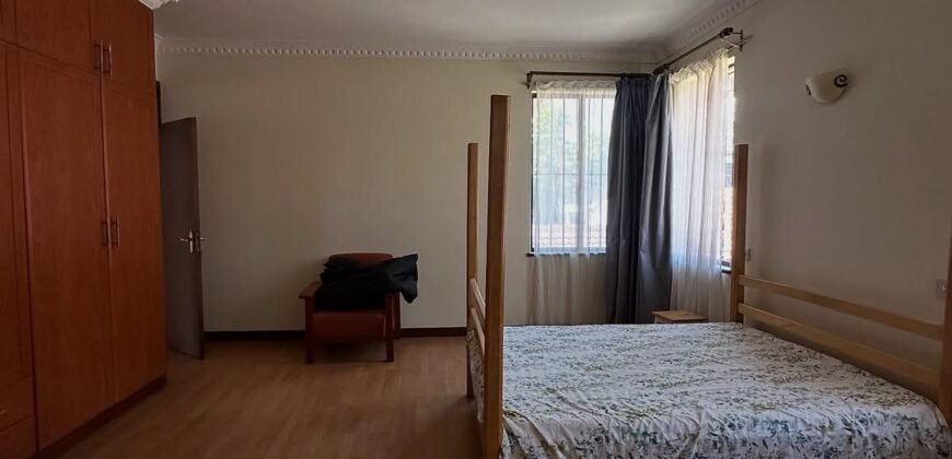 TOWNHOUSE TO LET IN LAVINGTON