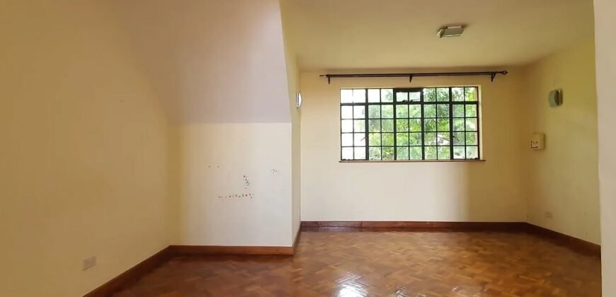 HOUSE FOR SALE IN LAVINGTON