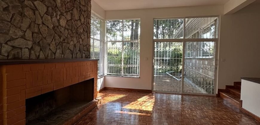 HOUSE TO LET IN RUNDA