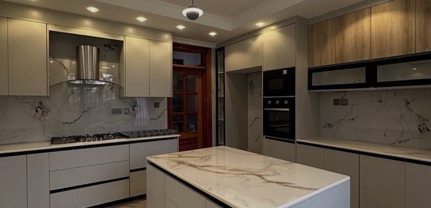 HOUSE FOR SALE IN RUNDA