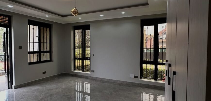 HOUSE FOR SALE IN RUNDA