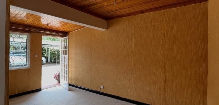 HOUSE TO LET IN LORESHO