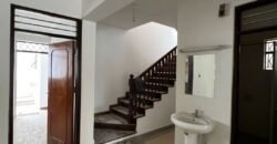 TOWNHOUSE TO LET IN LAVINGTON