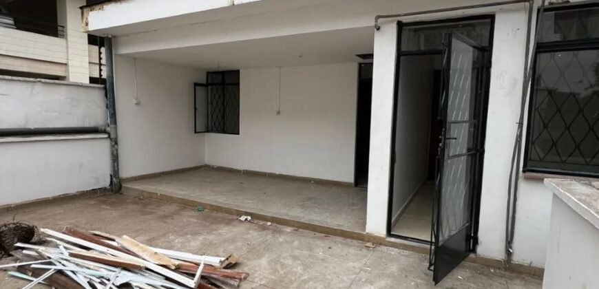 TOWNHOUSE TO LET IN LAVINGTON